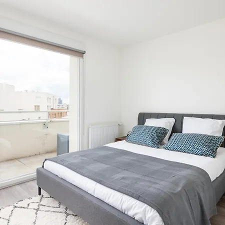 Apartment De Standing Avec Grande Terrasse *