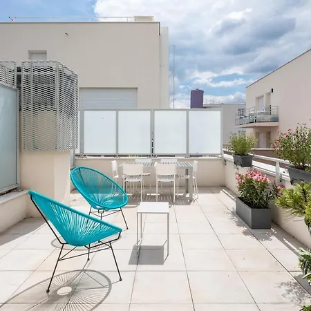 De Standing Avec Grande Terrasse Apartment